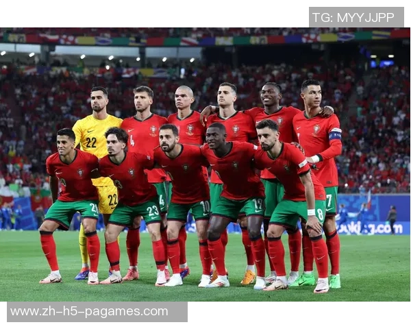 足球捷报：激情四溢的赛场瞬间回顾与精彩赛事分析